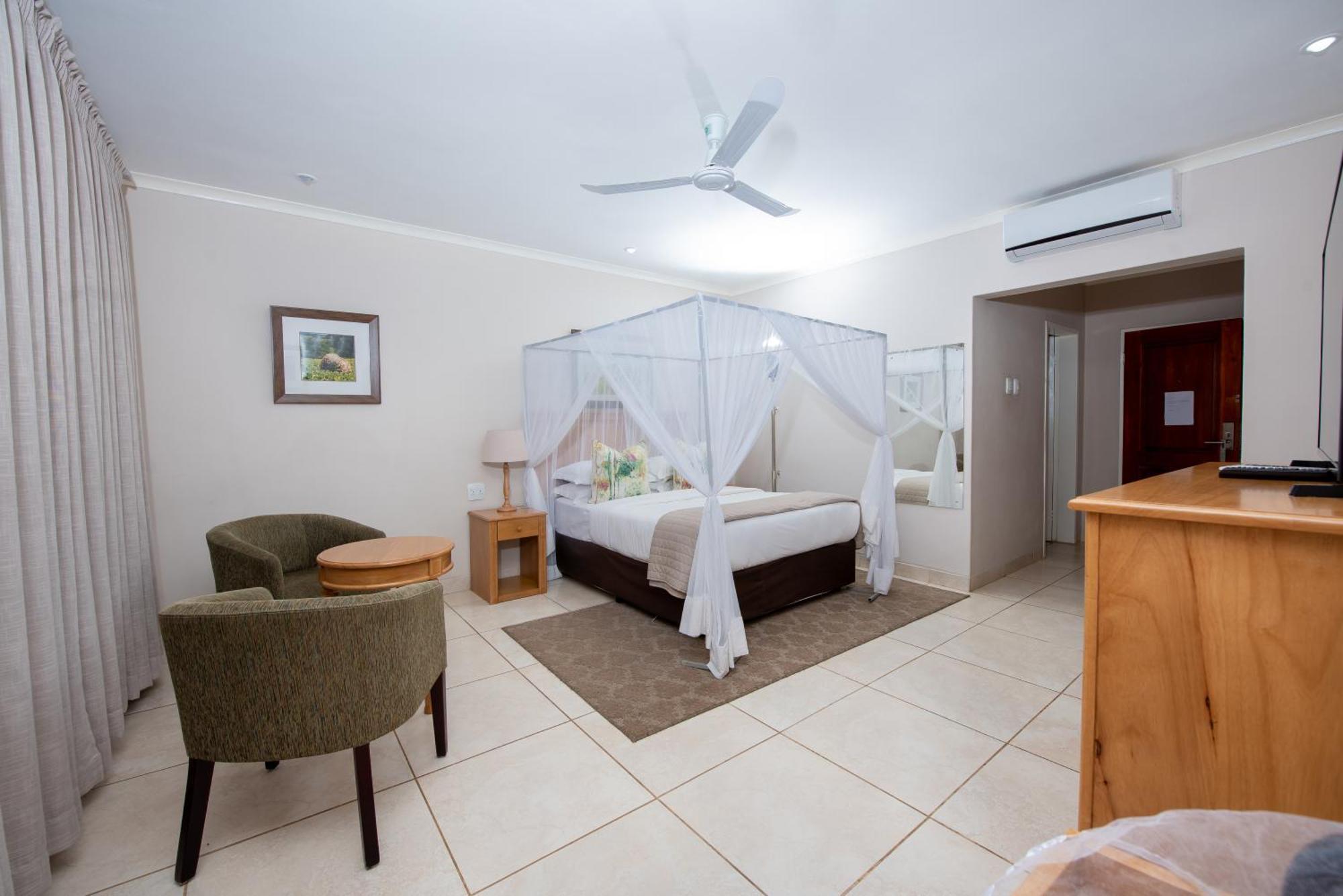 Ufulu Gardens Hotel Lilongwe Exterior photo
